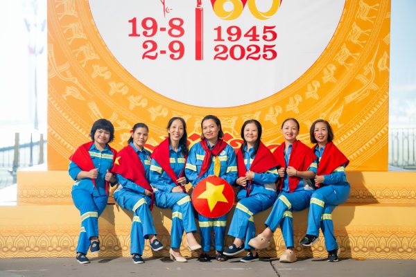 Công nhân Vệ sinh môi trường